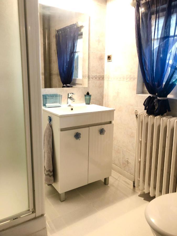 Bed and Breakfast Le Figuier La Foret-Auvray Exterior foto